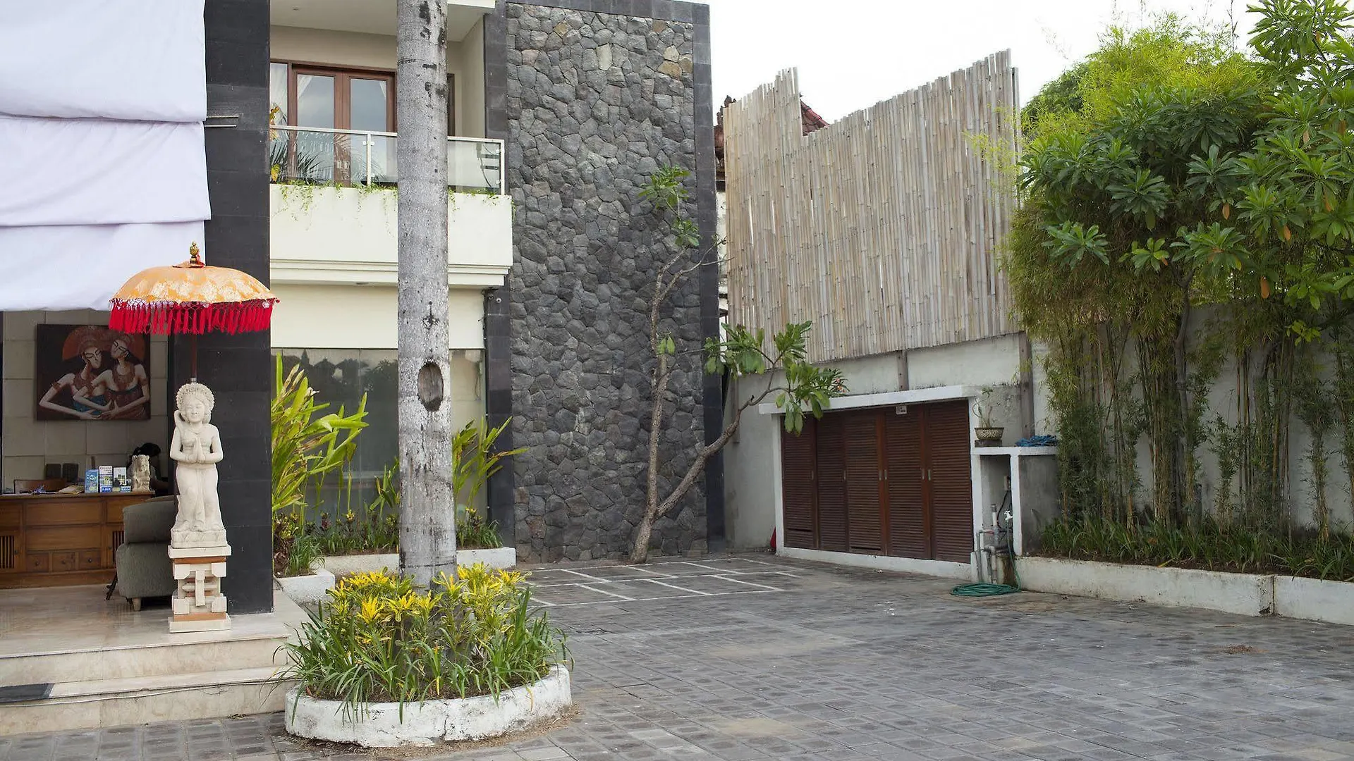 The Segara Suites Tanjung Benoa  4*, Tanjung Benoa (Bali)